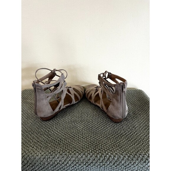 Crown Vintage Women's Steraila Beige Suede Gladiator Sandals Size 9M - Picture 3 of 5